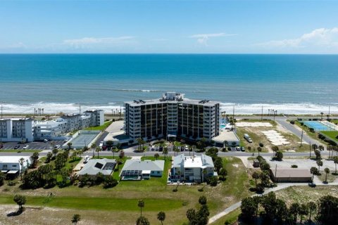 Condo in Flagler Beach, Florida, 2 bedrooms № 2238231 - photo 22