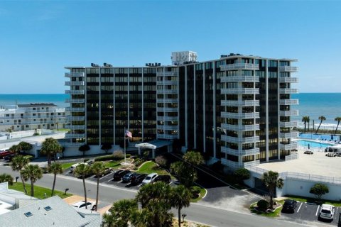 Condo in Flagler Beach, Florida, 2 bedrooms № 2238231 - photo 21