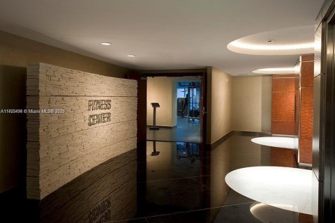 Condominio en alquiler en Sunny Isles Beach, Florida, 4 dormitorios, 222.41 m2 № 2088478 - foto 23