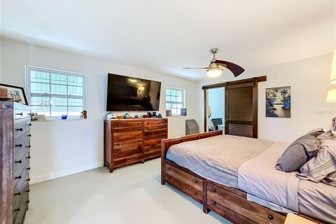 Villa ou maison à vendre à Saint Petersburg, Floride: 5 chambres, 255.48 m2 № 2149963 - photo 30