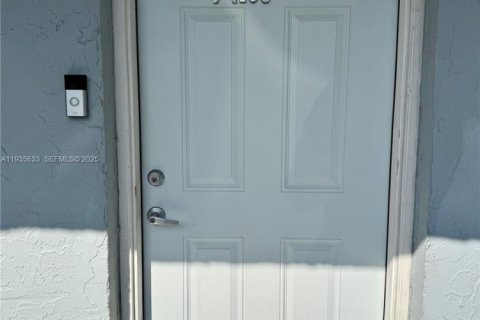 Купить кондоминиум в Майами, Флорида 2 спальни, 139.54м2, № 1994006 - фото 24