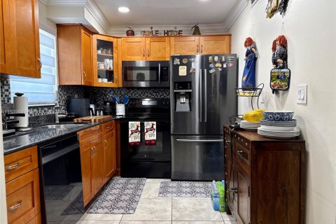 Купить кондоминиум в Майами, Флорида 2 спальни, 139.54м2, № 1994006 - фото 8