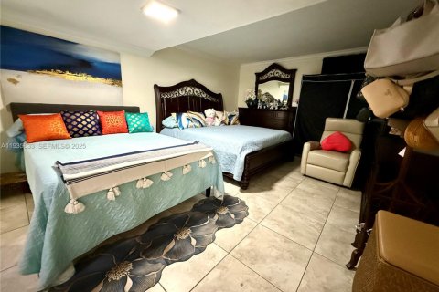 Купить кондоминиум в Майами, Флорида 2 спальни, 139.54м2, № 1994006 - фото 10