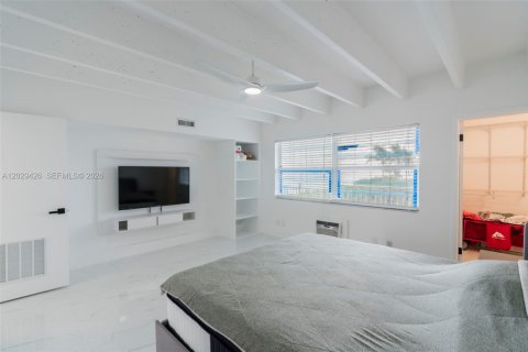 Condo in Lantana, Florida, 1 bedroom  № 2186317 - photo 25