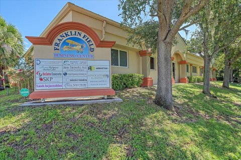 Immobilier commercial à vendre à Sarasota, Floride: 94.48 m2 № 2436668 - photo 2