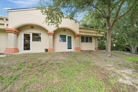 Immobilier commercial à vendre à Sarasota, Floride: 94.48 m2 № 2436668 - photo 12