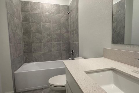 Townhouse in Davenport, Florida 3 bedrooms, 173.17 sq.m. № 2400372 - photo 20