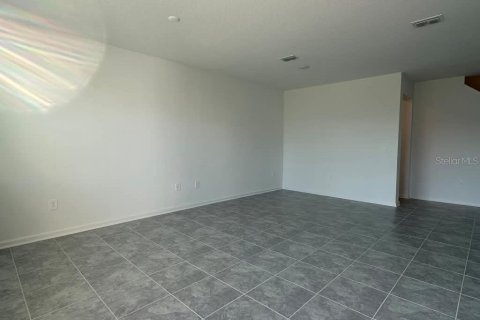 Townhouse in Davenport, Florida 3 bedrooms, 173.17 sq.m. № 2400372 - photo 7