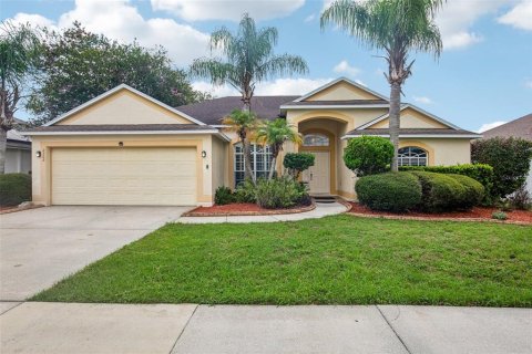House in Seffner, Florida 4 bedrooms, 193.42 sq.m. № 2238850