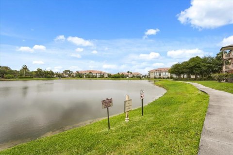 Condo in Melbourne, Florida, 2 bedrooms  № 1774704 - photo 16