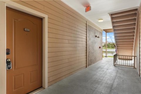 Condo in Melbourne, Florida, 2 bedrooms  № 1774704 - photo 4
