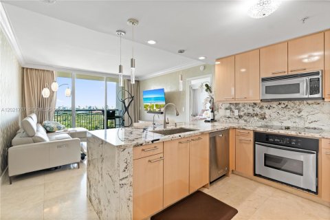 Condominio en venta en Miami, Florida, 1 dormitorio, 87.14 m2 № 2145731 - foto 10