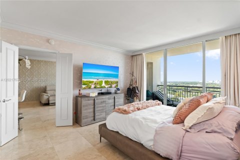 Condominio en venta en Miami, Florida, 1 dormitorio, 87.14 m2 № 2145731 - foto 8