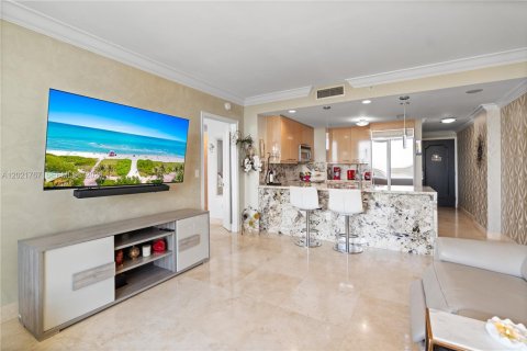 Condominio en venta en Miami, Florida, 1 dormitorio, 87.14 m2 № 2145731 - foto 5