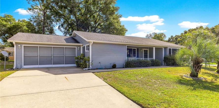 Casa en Ocala, Florida 2 dormitorios, 133.04 m2 № 2093590
