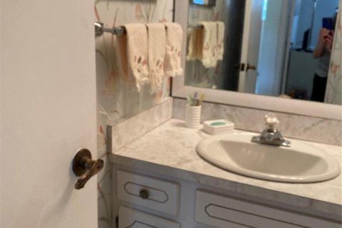 Condominio en venta en Pembroke Pines, Florida, 2 dormitorios, 108.7 m2 № 2187186 - foto 17