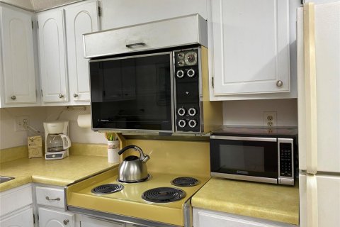 Condominio en venta en Pembroke Pines, Florida, 2 dormitorios, 108.7 m2 № 2187186 - foto 10