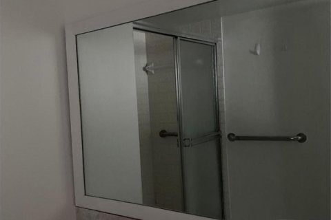 Condominio en venta en Pembroke Pines, Florida, 2 dormitorios, 108.7 m2 № 2187186 - foto 16