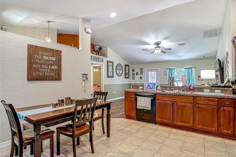 Купить виллу или дом в Спринг-Хилл, Флорида 3 комнаты, 167.97м2, № 1803059 - фото 10