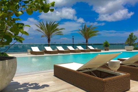 Купить кондоминиум в Майами, Флорида 1 спальня, 87.7м2, № 1958799 - фото 27