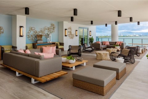 Купить кондоминиум в Майами, Флорида 1 спальня, 87.7м2, № 1958799 - фото 24