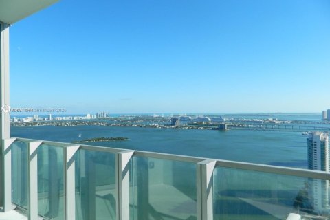 Купить кондоминиум в Майами, Флорида 1 спальня, 87.7м2, № 1958799 - фото 4