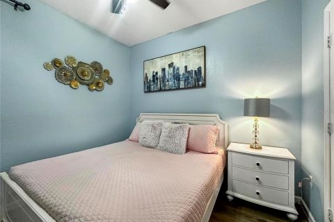 Villa ou maison à vendre à Kissimmee, Floride: 6 chambres, 261.24 m2 № 2145228 - photo 11