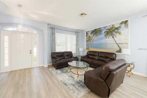 Villa ou maison à vendre à Kissimmee, Floride: 6 chambres, 261.24 m2 № 2145228 - photo 7