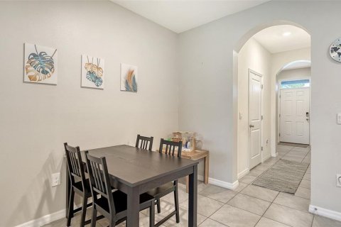 Townhouse in Sarasota, Florida 3 bedrooms, 160.16 sq.m. № 2167678 - photo 20