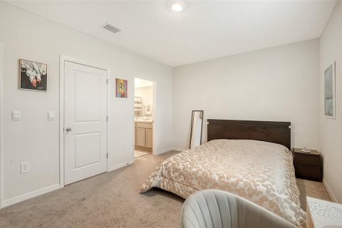 Townhouse in Sarasota, Florida 3 bedrooms, 160.16 sq.m. № 2167678 - photo 26