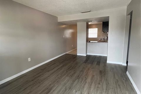 Apartamento en alquiler en Oviedo, Florida, 2 dormitorios, 64.66 m2 № 1773502 - foto 3