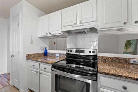 Condominio en venta en Tampa, Florida, 2 dormitorios, 118.45 m2 № 2428870 - foto 13