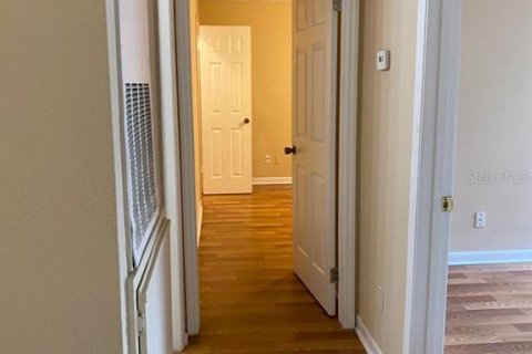 Condo in Orlando, Florida, 2 bedrooms  № 1916294 - photo 8