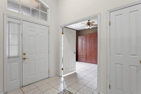 House in Tampa, Florida 5 bedrooms, 217.58 sq.m. № 1835406 - photo 7