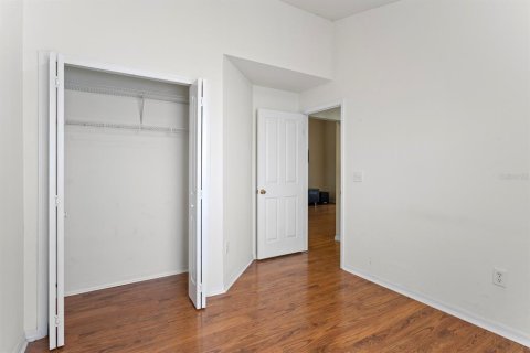 House in Tampa, Florida 5 bedrooms, 217.58 sq.m. № 1835406 - photo 19