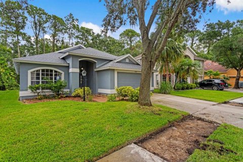 House in Tampa, Florida 5 bedrooms, 217.58 sq.m. № 1835406 - photo 2