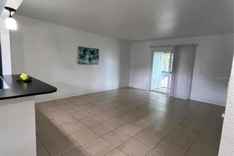 Condominio en venta en Tampa, Florida, 1 dormitorio, 68.93 m2 № 1792253 - foto 18