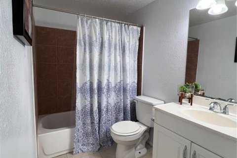 Condominio en venta en Tampa, Florida, 1 dormitorio, 68.93 m2 № 1792253 - foto 13