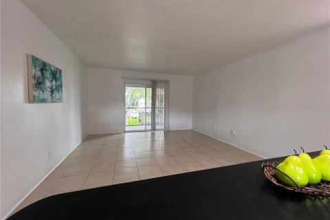 Condominio en venta en Tampa, Florida, 1 dormitorio, 68.93 m2 № 1792253 - foto 11