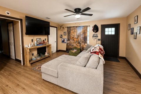 House in Lake Placid, Florida 4 bedrooms, 192.31 sq.m. № 2274768 - photo 6