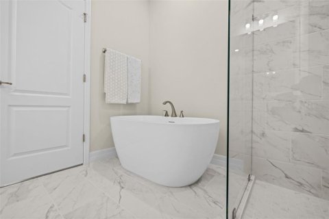 Villa ou maison à vendre à Palm Bay, Floride: 4 chambres, 181.35 m2 № 2312273 - photo 14