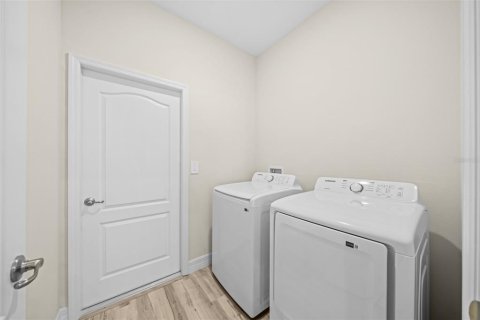 Villa ou maison à vendre à Palm Bay, Floride: 4 chambres, 181.35 m2 № 2312273 - photo 22