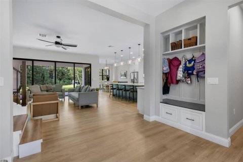 Casa en venta en Orlando, Florida, 4 dormitorios, 337.14 m2 № 2405792 - foto 10