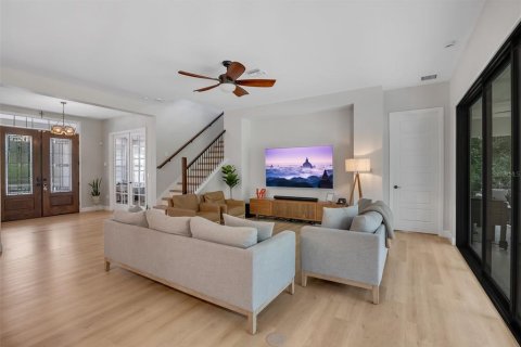Casa en venta en Orlando, Florida, 4 dormitorios, 337.14 m2 № 2405792 - foto 16