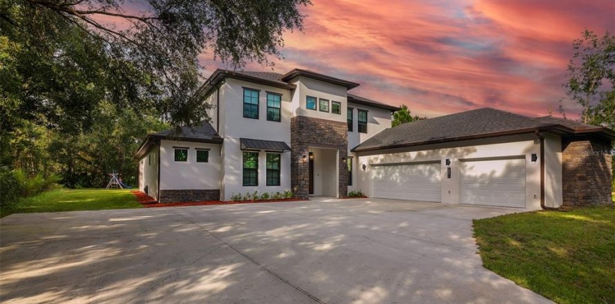 Casa en Orlando, Florida 4 dormitorios, 337.14 m2 № 2405792