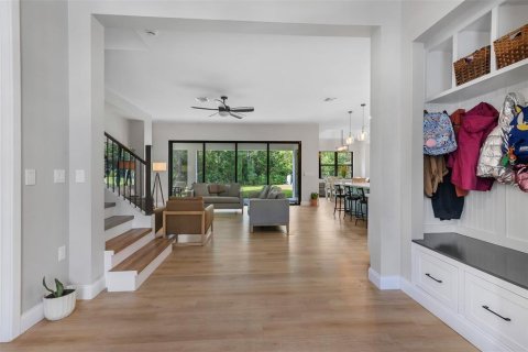 Casa en venta en Orlando, Florida, 4 dormitorios, 337.14 m2 № 2405792 - foto 7