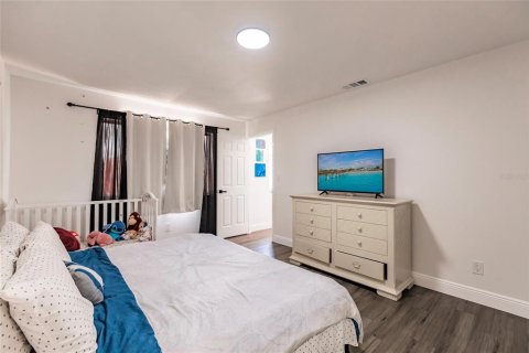 Casa en venta en North Fort Myers, Florida, 4 dormitorios, 151.24 m2 № 1816011 - foto 25