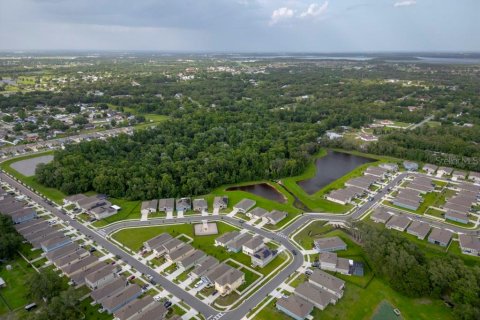 Villa ou maison à vendre à Kissimmee, Floride: 4 chambres, 171.22 m2 № 1785044 - photo 18