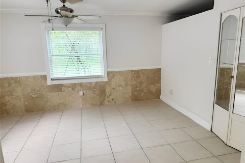 Купить виллу или дом в Дебари, Флорида 8 комнат, 164.99м2, № 1773751 - фото 15