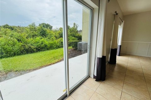 Touwnhouse à vendre à Tampa, Floride: 3 chambres, 140.38 m2 № 2285420 - photo 15